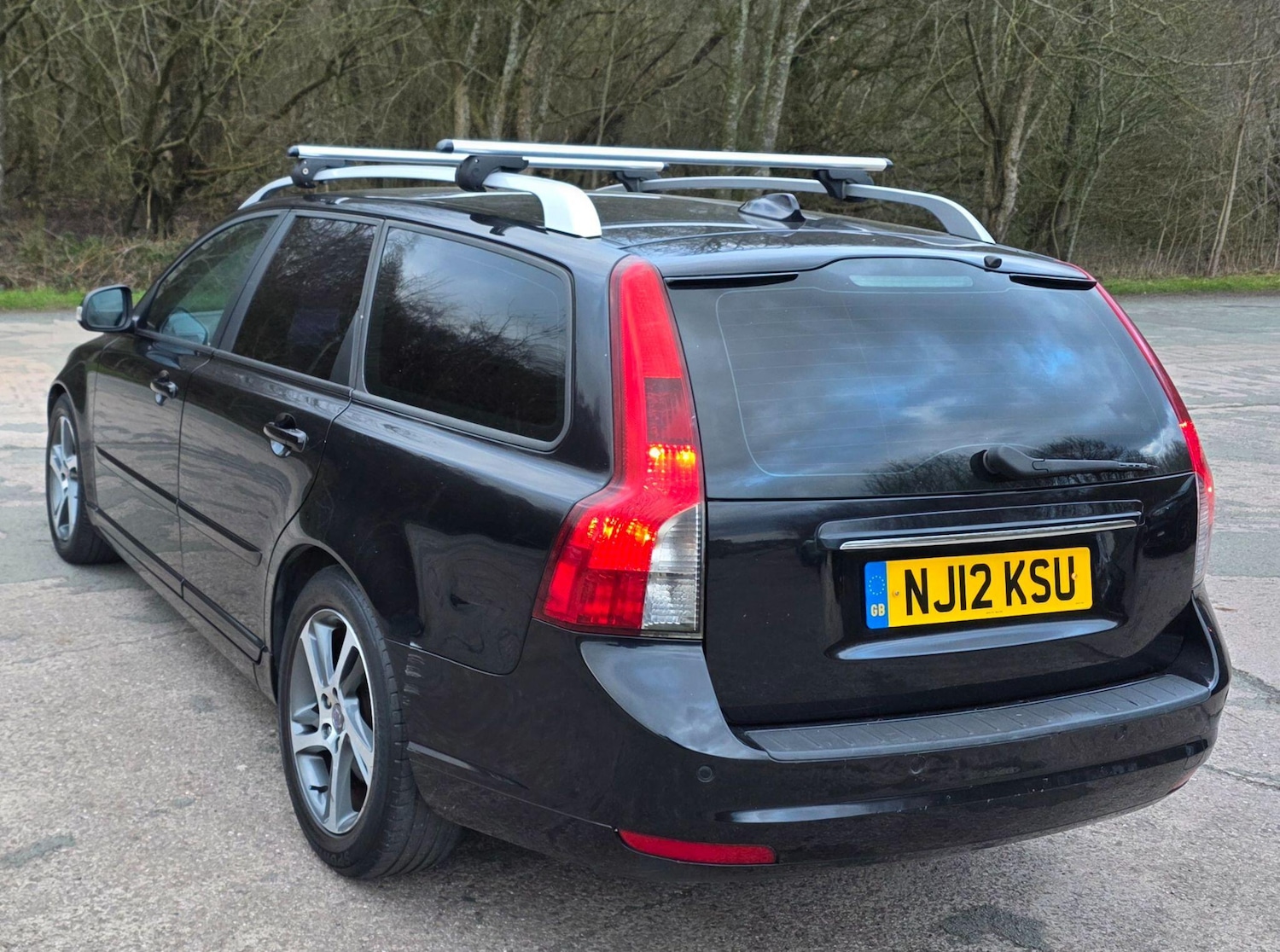 Used Volvo V50 2012 for sale - 77696495: Photo 4