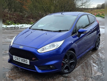 Used Ford Fiesta 2017 for sale - 77290945: Photo