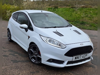 Used Ford Fiesta 2017 for sale - 78127592: Photo