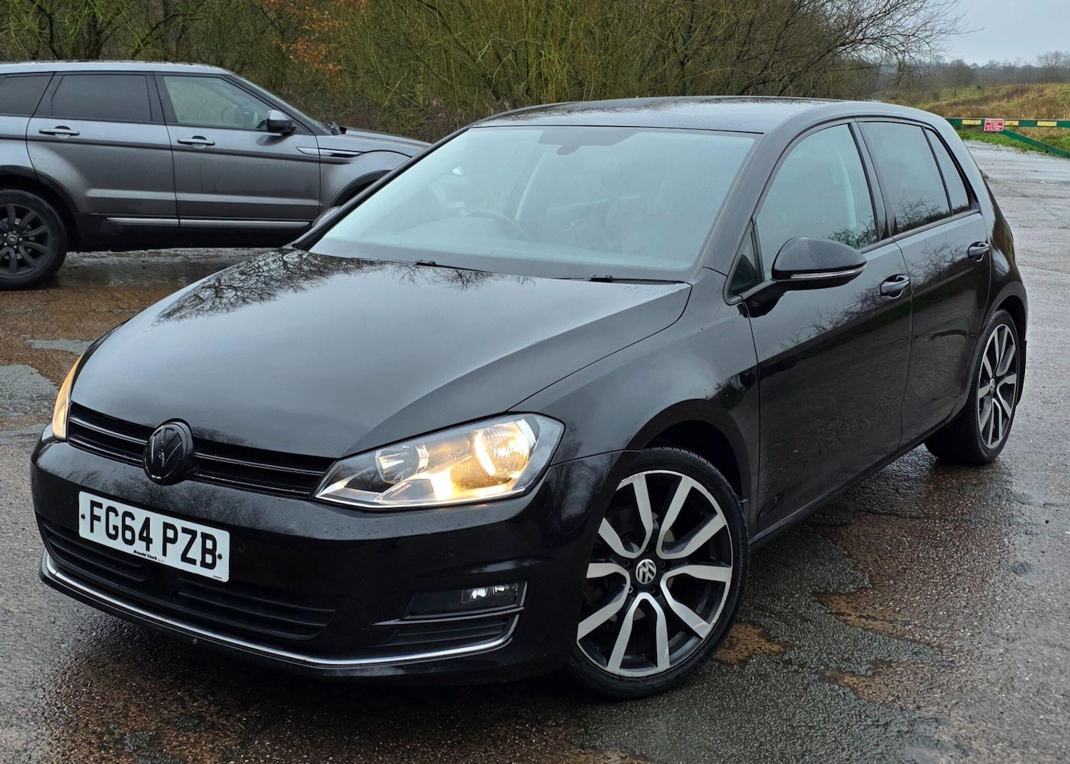 Used Volkswagen Golf 2014 for sale - 77524603: Photo 2