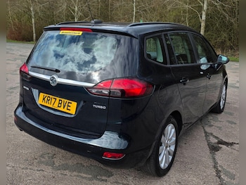 Used Vauxhall Zafira 2017 for sale - 77882970: Photo