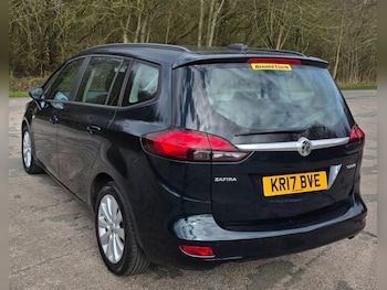 Used Vauxhall Zafira 2017 for sale - 77882970: Photo