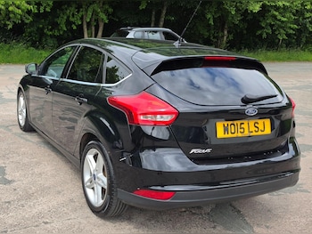 Used Ford Focus 2015 for sale - 78958904: Photo