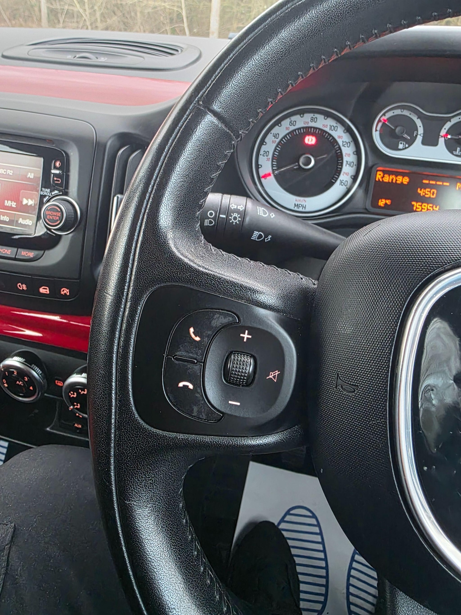 Used Fiat 500L 2014 for sale - 77695496: Photo 21