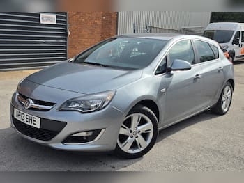 Used Vauxhall Astra 2013 for sale - 79720811: Photo