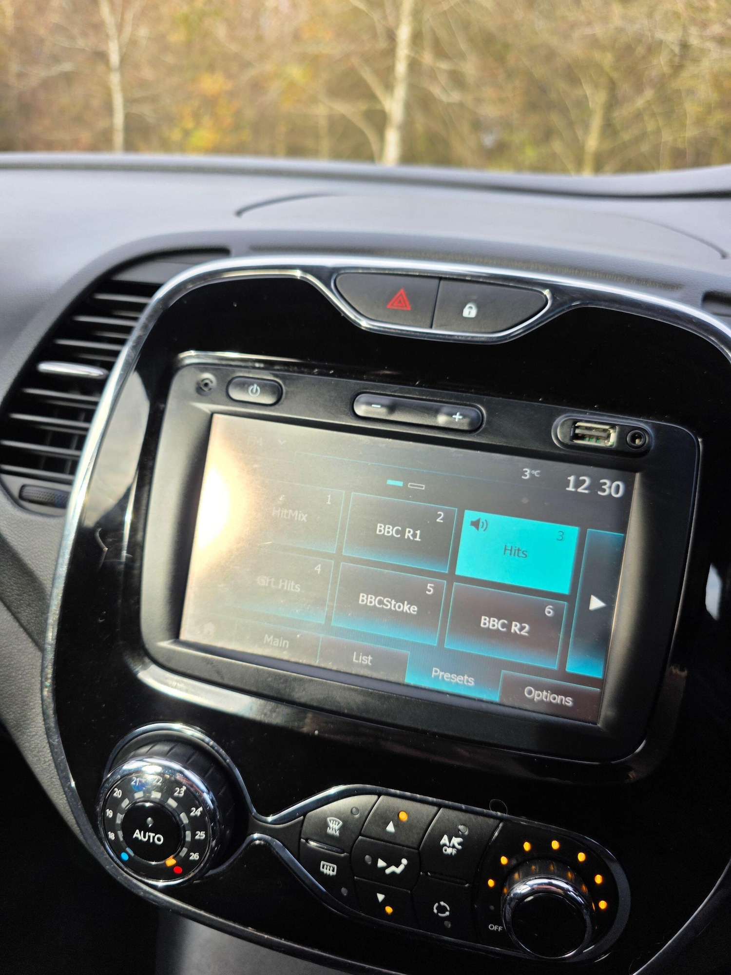 Used Renault Captur 2016 for sale - 77376278: Photo 16