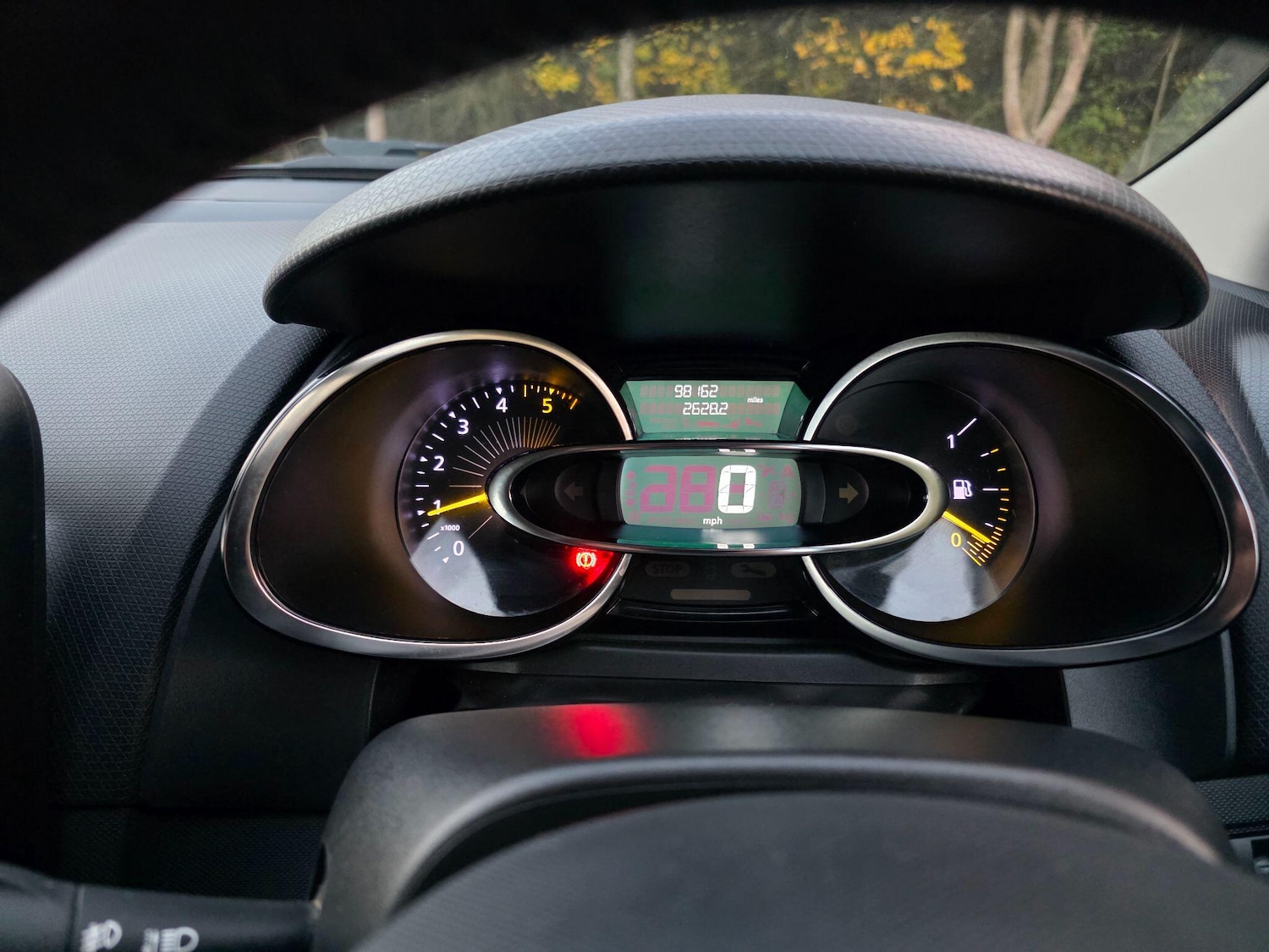 Used Renault Clio 2015 for sale - 77254032: Photo 15