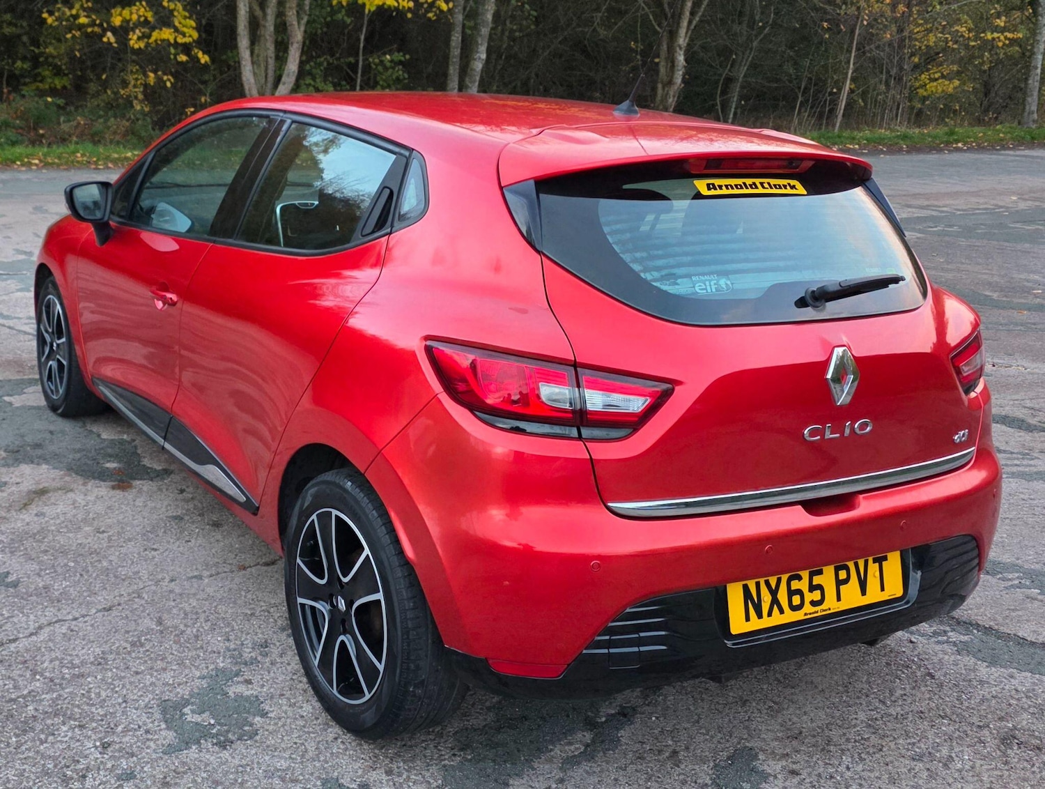 Used Renault Clio 2015 for sale - 77254032: Photo 4