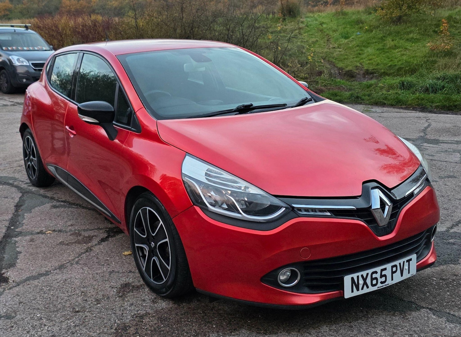 Used Renault Clio 2015 for sale - 77254032: Photo 7