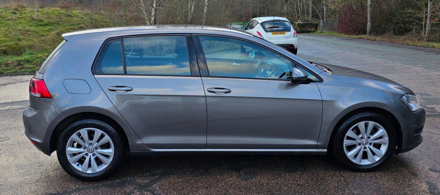 Used Volkswagen Golf 2013 for sale - 77278507: Photo 8