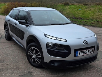 Used Citroen C4 Cactus 2015 for sale - 77883428: Photo