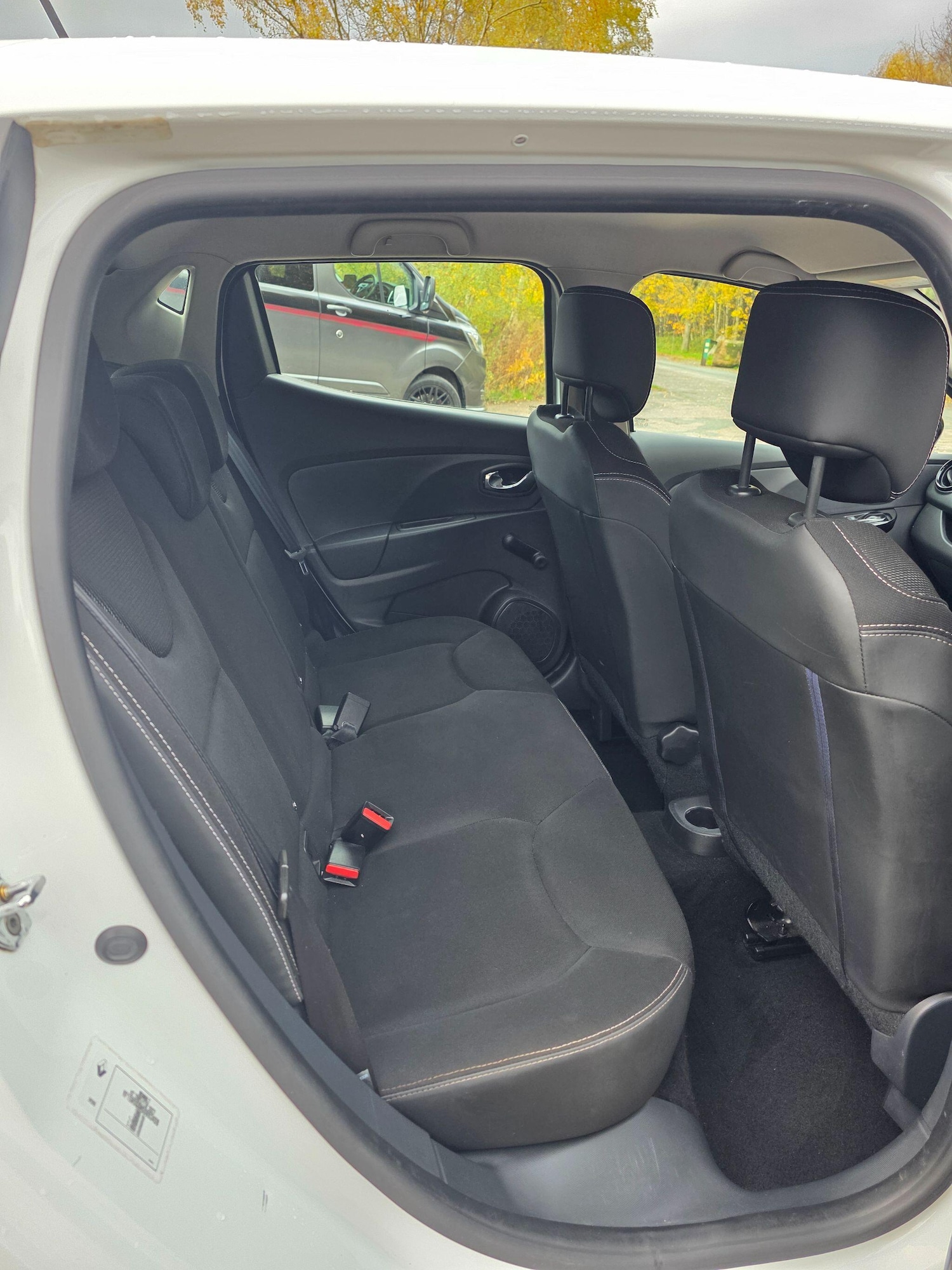 Used Renault Clio 2014 for sale - 77255575: Photo 12