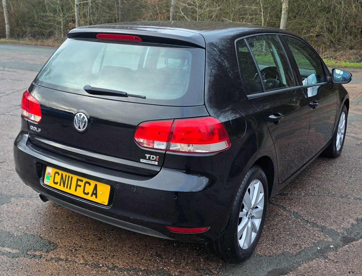 Used Volkswagen Golf 2011 for sale - 77411808: Photo 3