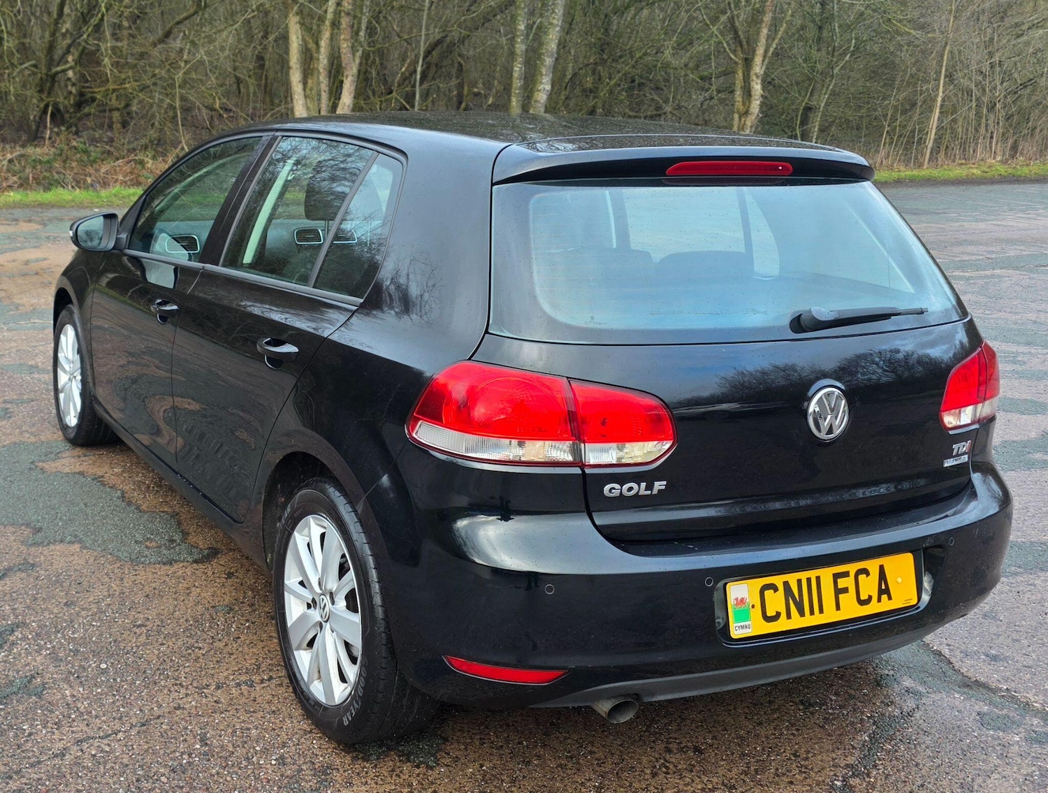 Used Volkswagen Golf 2011 for sale - 77411808: Photo 4