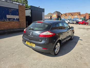 Used Renault Megane 2013 for sale - 79268249: Photo