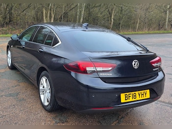 Used Vauxhall Insignia 2018 for sale - 77411148: Photo