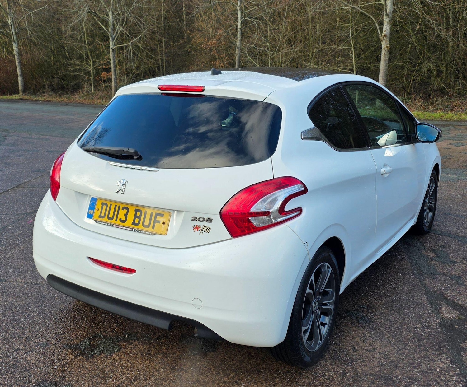 Used Peugeot 208 2013 for sale - 77278506: Photo 3