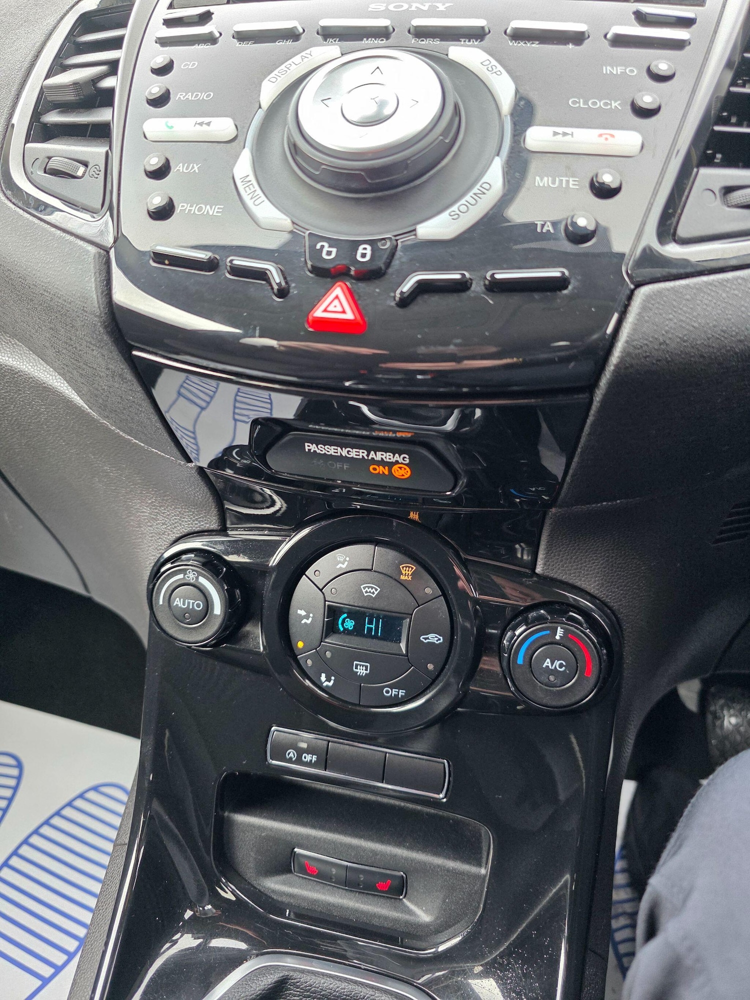 Used Ford Fiesta 2014 for sale - 77632984: Photo 18