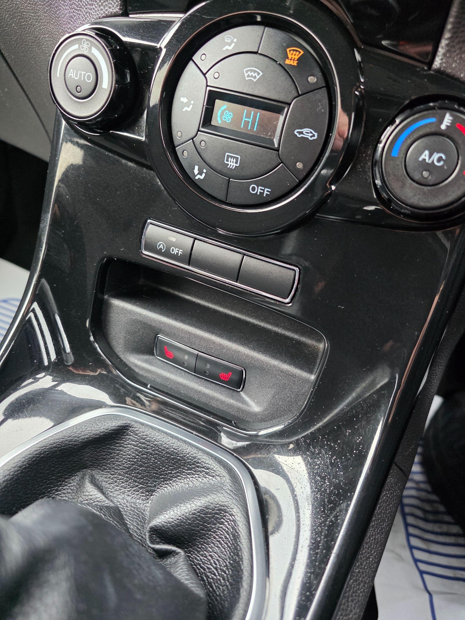 Used Ford Fiesta 2014 for sale - 77632984: Photo 19