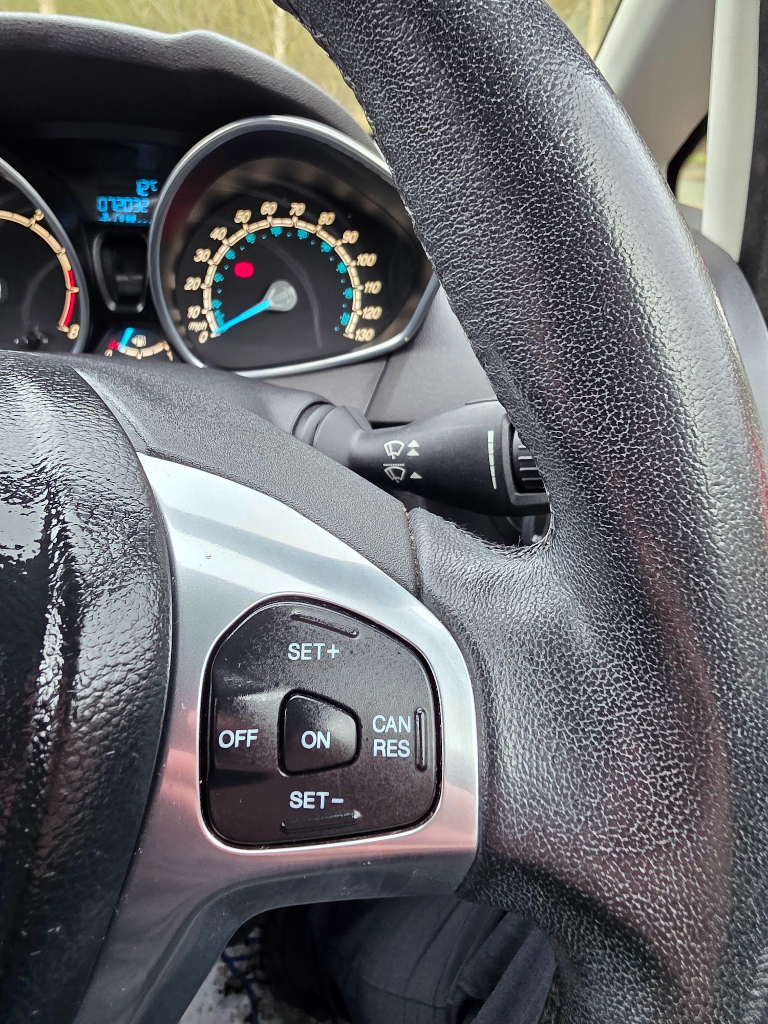 Used Ford Fiesta 2014 for sale - 77632984: Photo 24