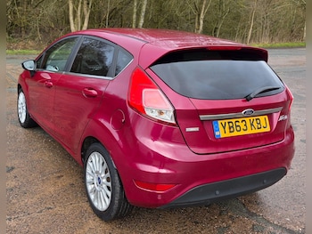 Used Ford Fiesta 2014 for sale - 77632984: Photo