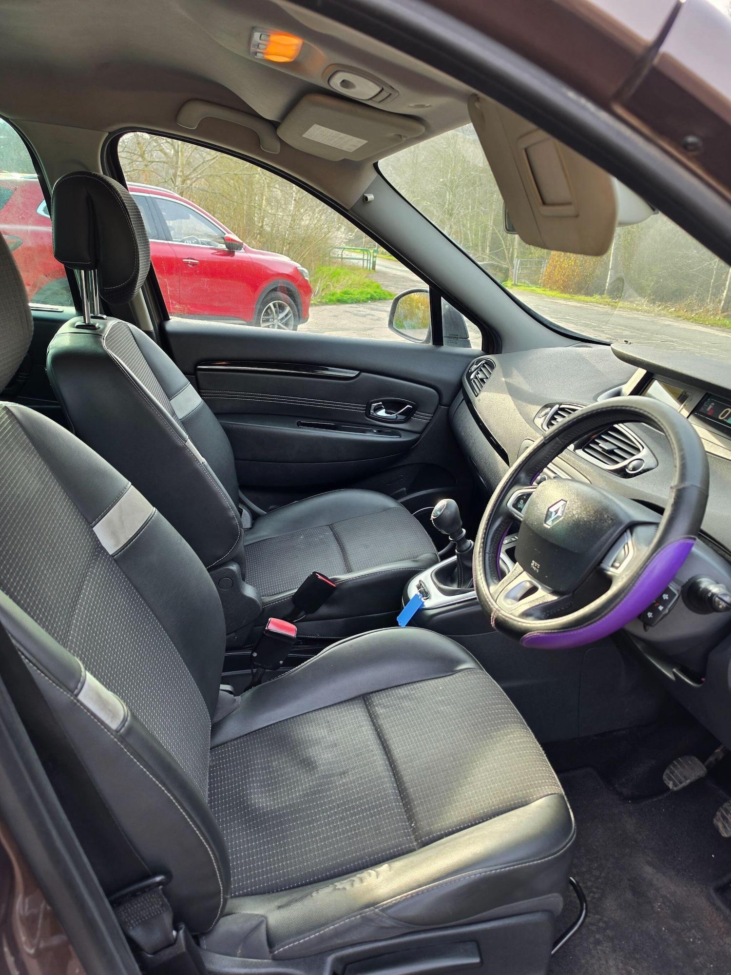 Used Renault Scenic 2011 for sale - 77977604: Photo 11