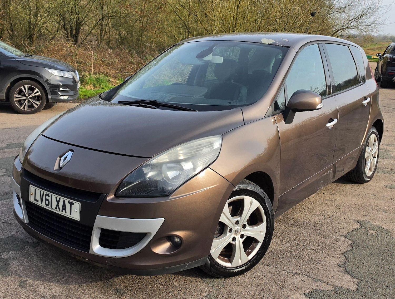 Used Renault Scenic 2011 for sale - 77977604: Photo 2