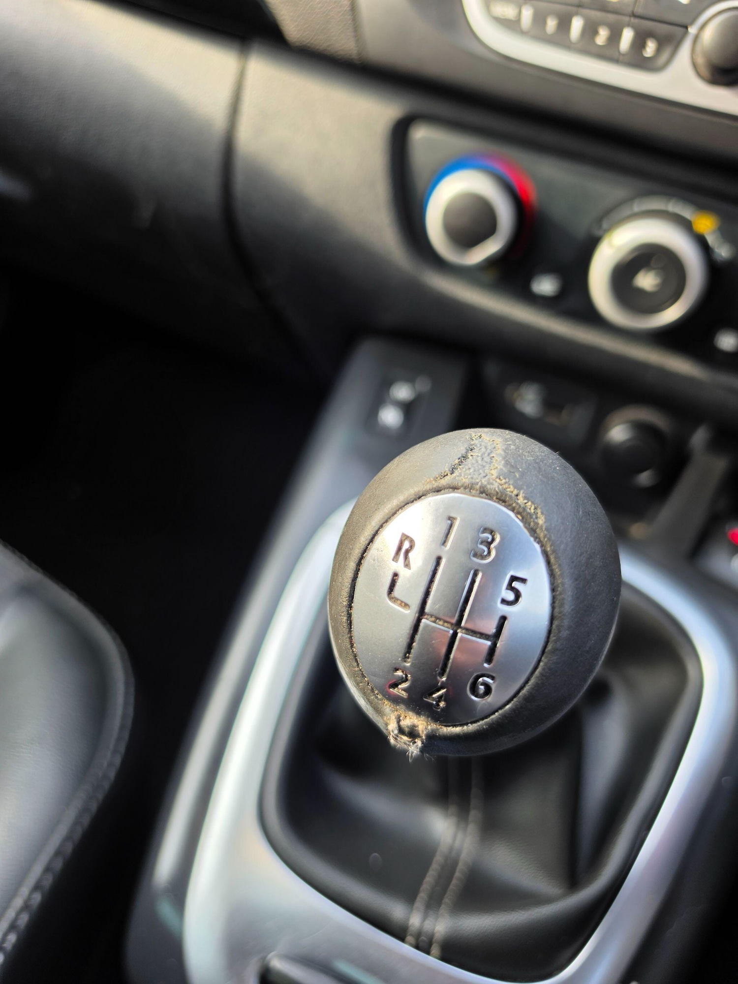 Used Renault Scenic 2011 for sale - 77977604: Photo 22