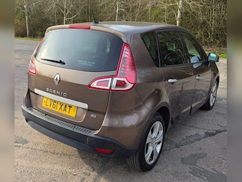 Used Renault Scenic 2011 for sale - 77977604: Photo