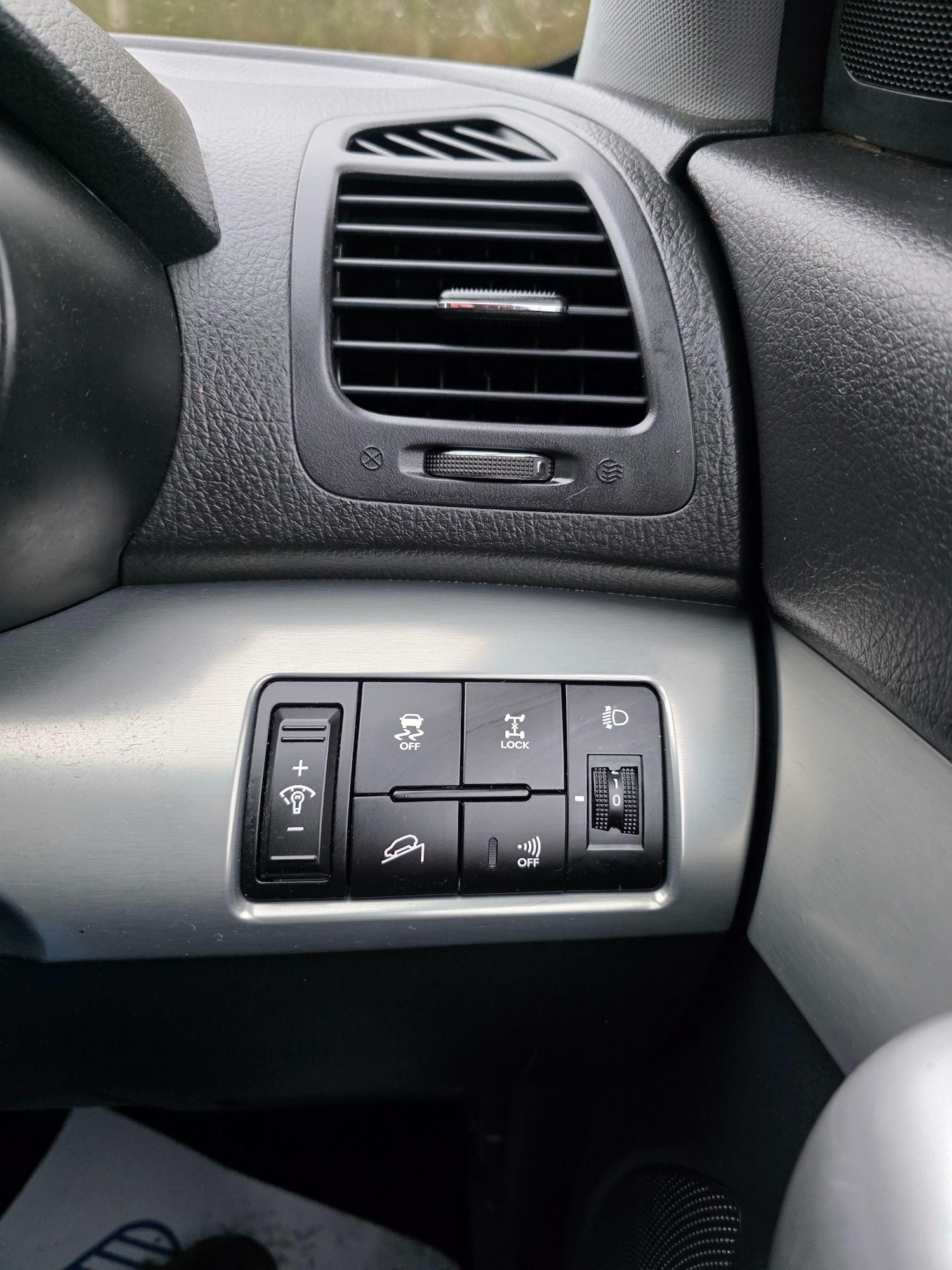 Used Kia Sorento 2011 for sale - 77524604: Photo 23