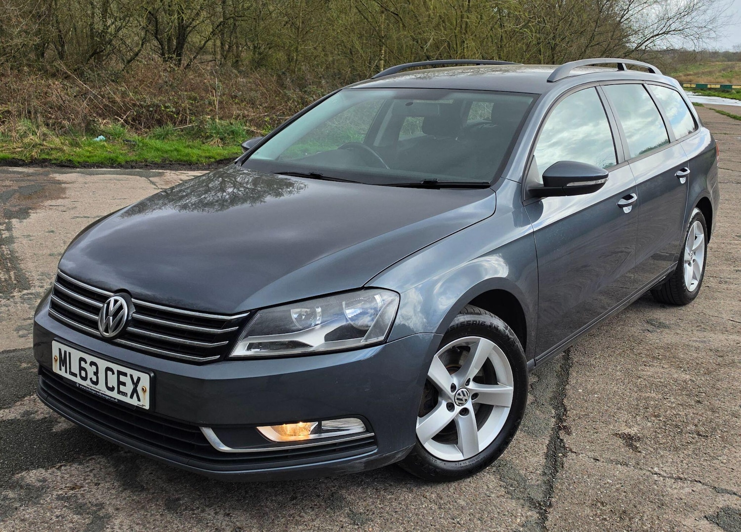 Used Volkswagen Passat 2013 for sale - 78020069: Photo 2
