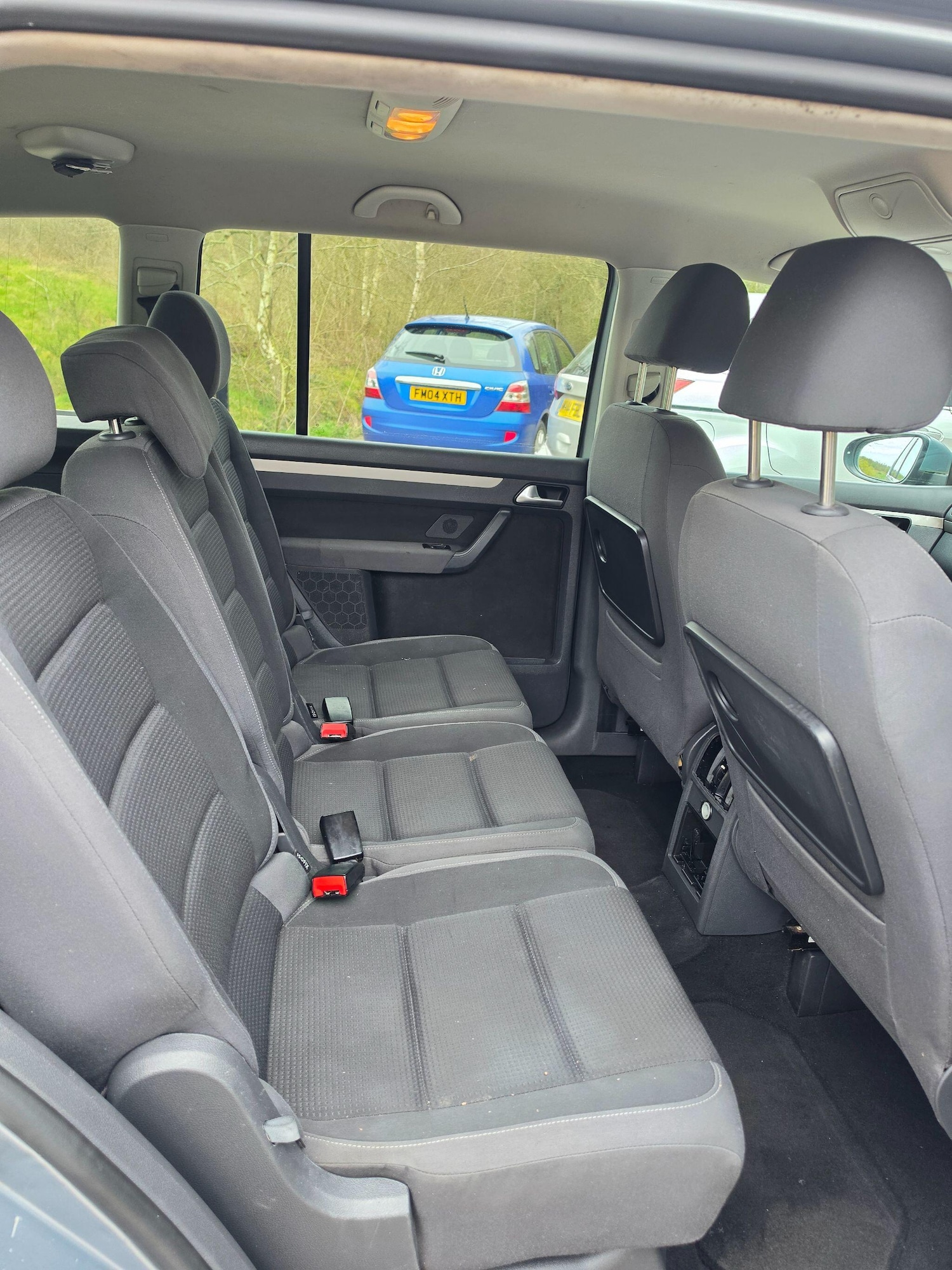 Used Volkswagen Touran 2010 for sale - 78100062: Photo 12