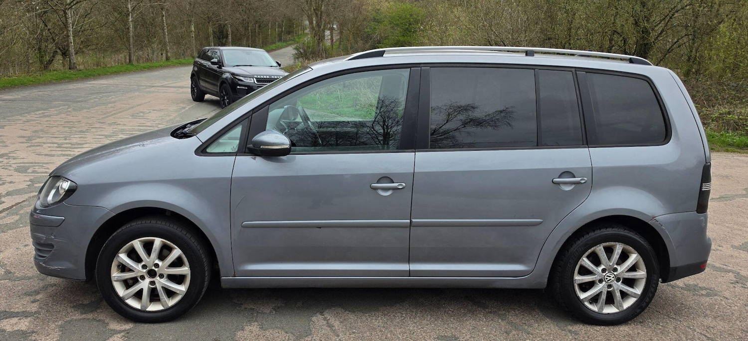 Used Volkswagen Touran 2010 for sale - 78100062: Photo 5