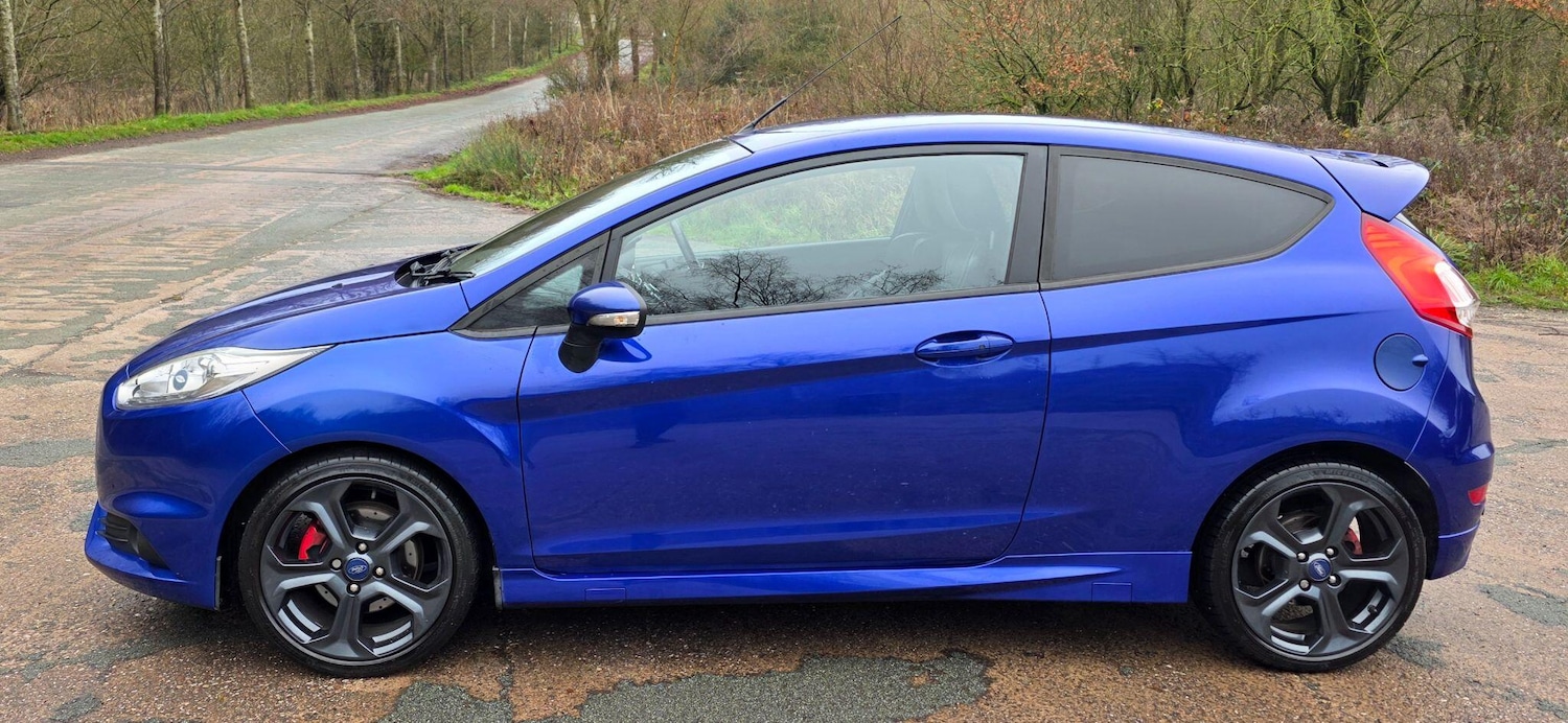 Used Ford Fiesta 2015 for sale - 77290983: Photo 5