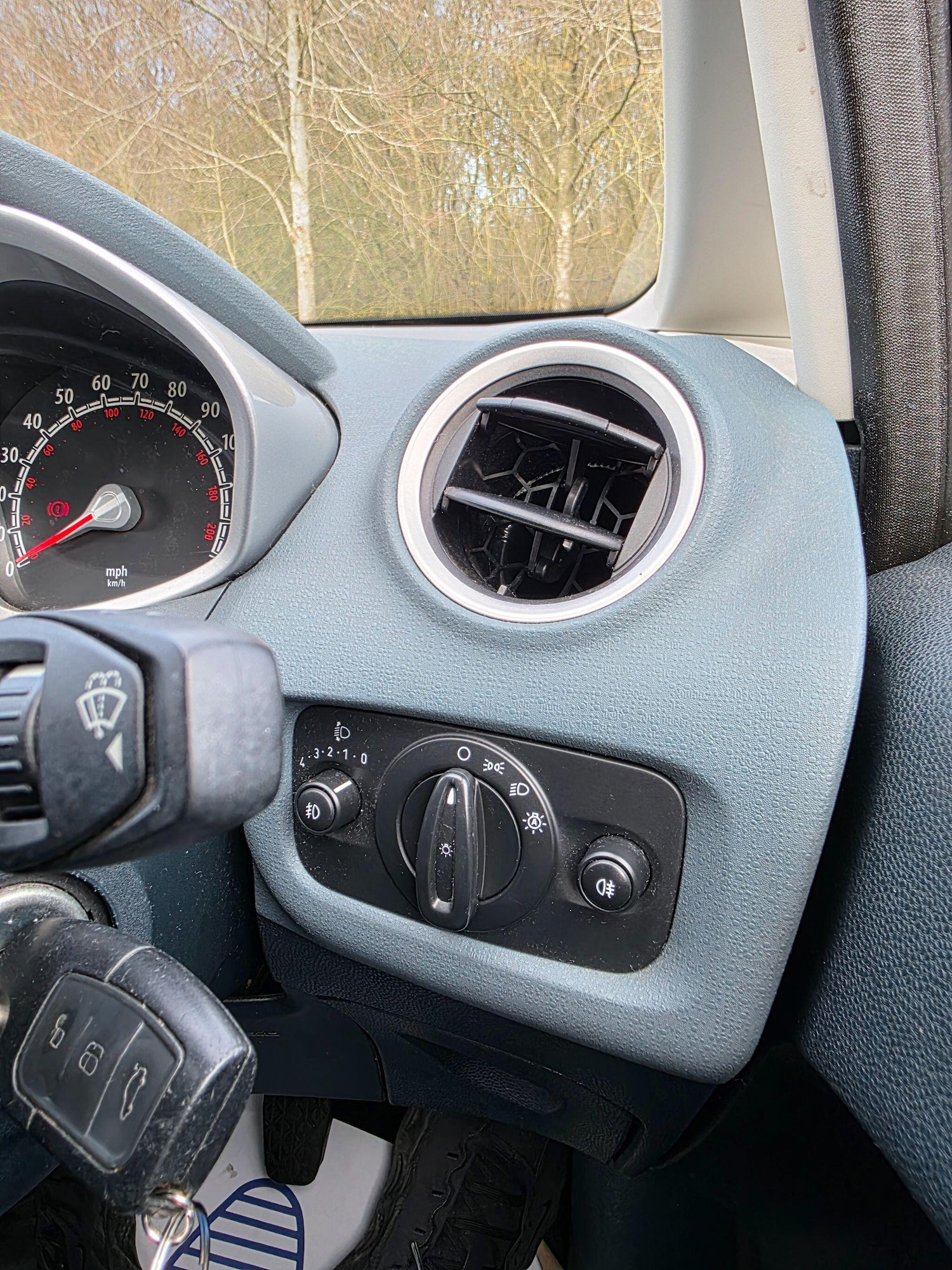 Used Ford Fiesta 2009 for sale - 77768102: Photo 21