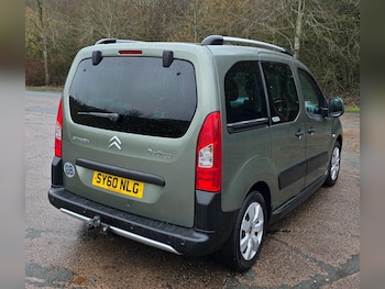 Used Citroen Berlingo 2010 for sale - 77456486: Photo