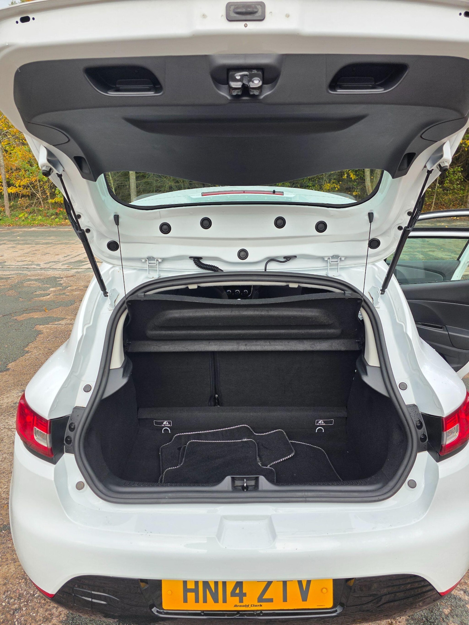 Used Renault Clio 2014 for sale - 77291889: Photo 13