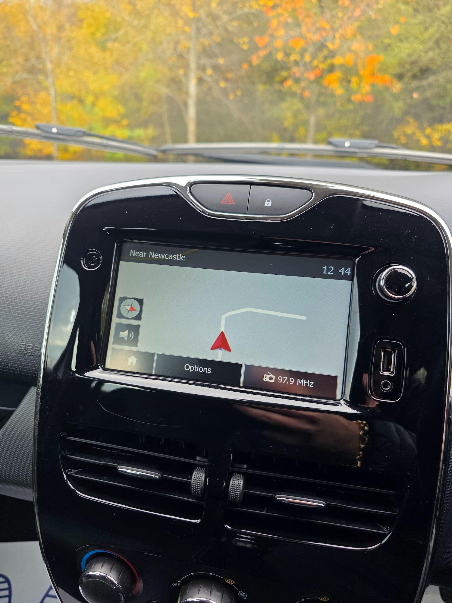 Used Renault Clio 2014 for sale - 77291889: Photo 17