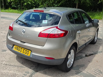 Used Renault Megane 2010 for sale - 78830408: Photo