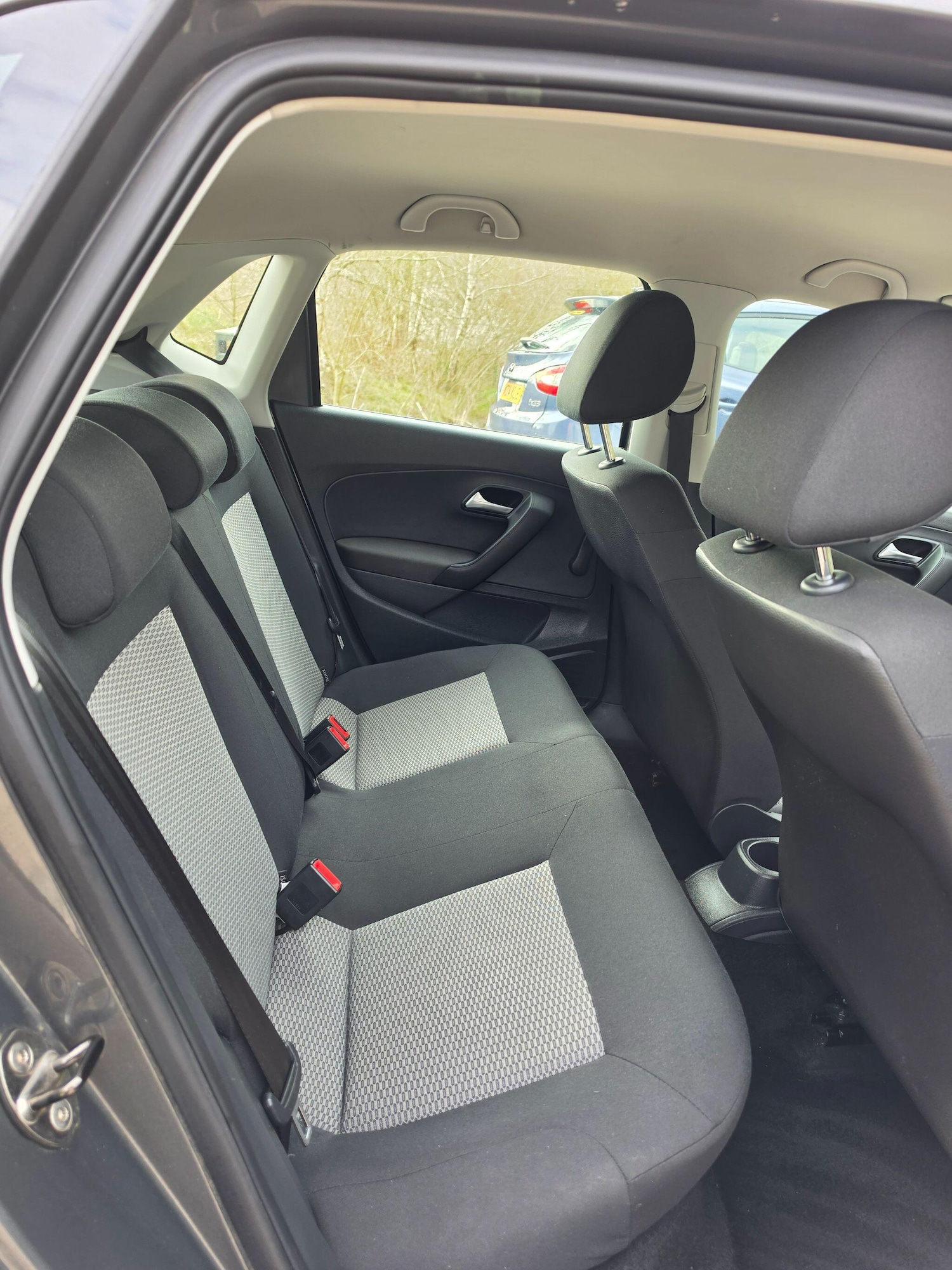 Used Volkswagen Polo 2012 for sale - 78047183: Photo 12