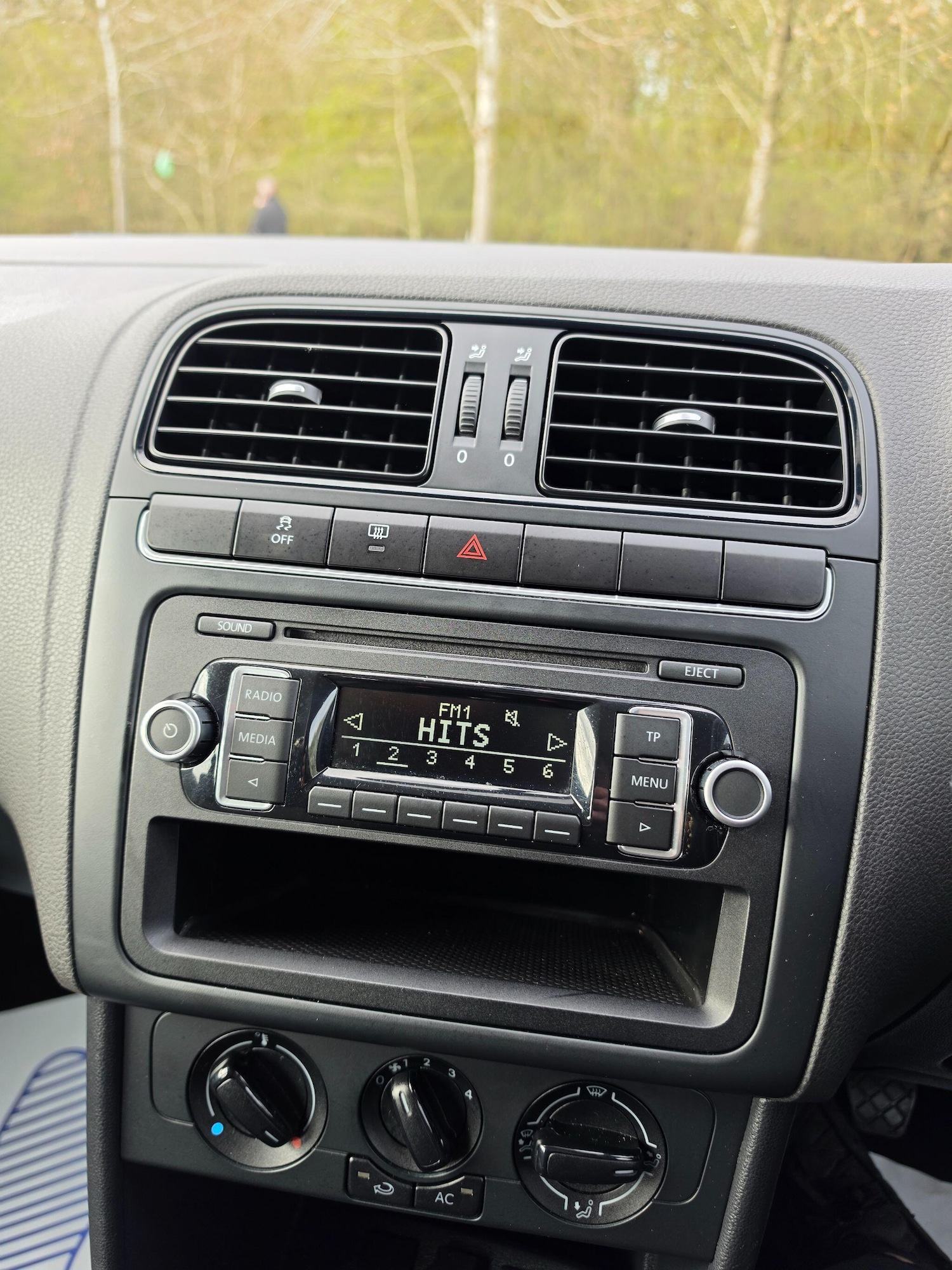 Used Volkswagen Polo 2012 for sale - 78047183: Photo 16