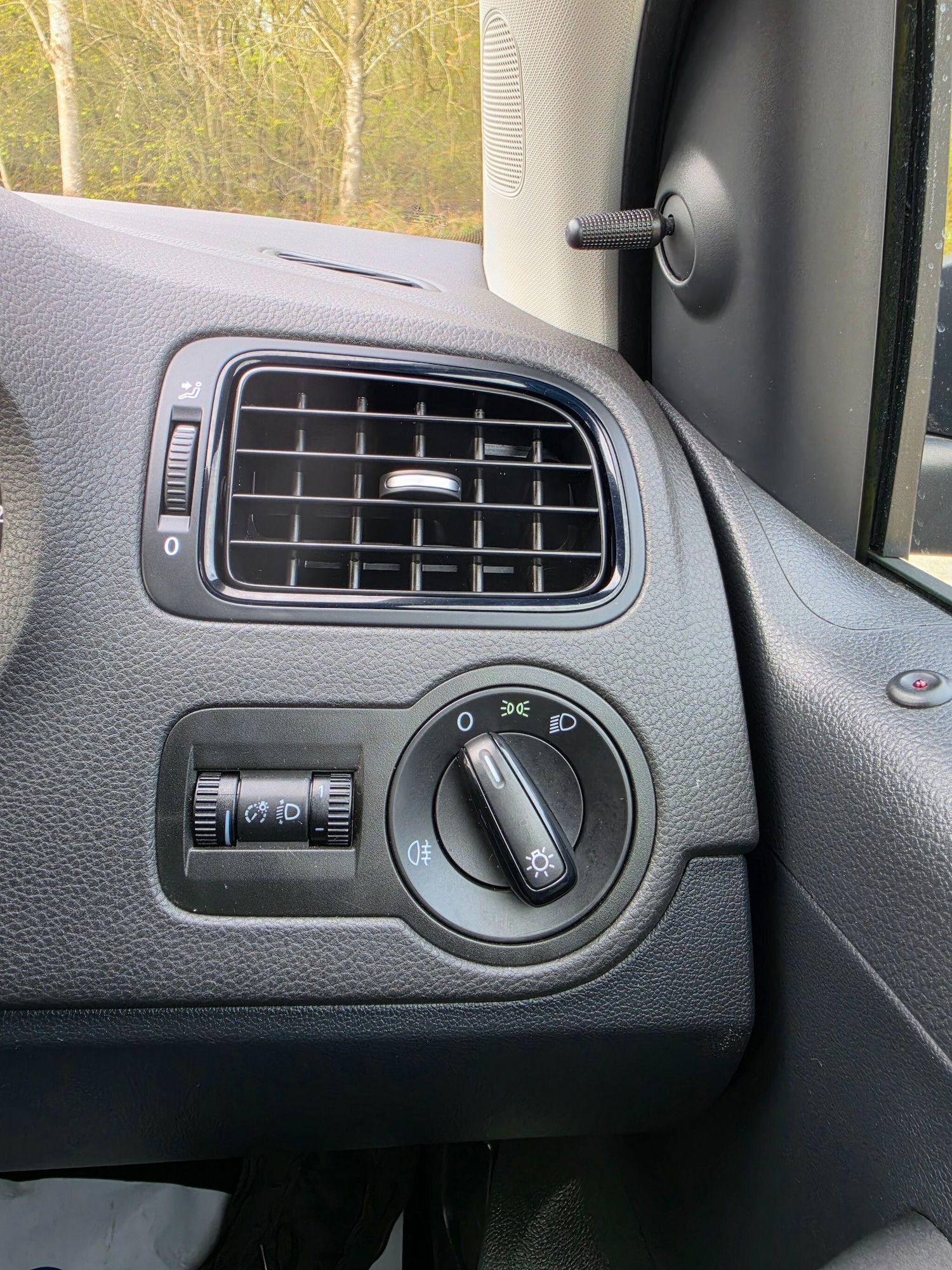 Used Volkswagen Polo 2012 for sale - 78047183: Photo 19