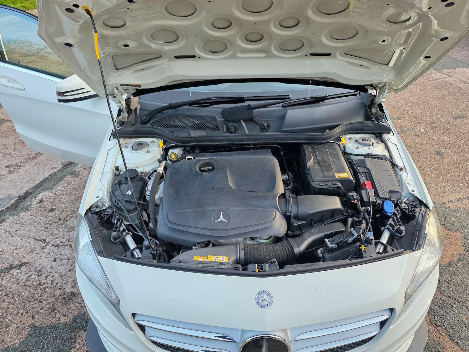 Used Mercedes-Benz A-Class 2014 for sale - 77292016: Photo 10