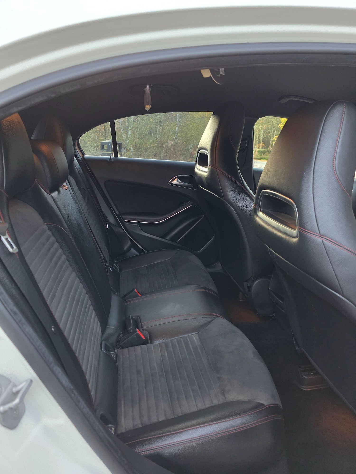 Used Mercedes-Benz A-Class 2014 for sale - 77292016: Photo 12