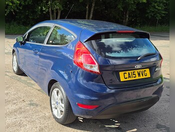 Used Ford Fiesta 2015 for sale - 78877880: Photo