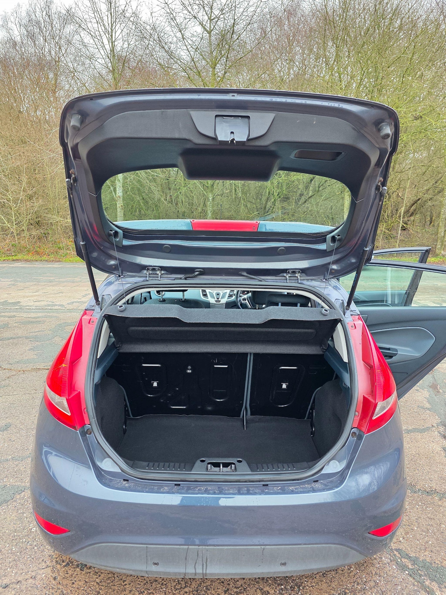 Used Ford Fiesta 2010 for sale - 77255603: Photo 13