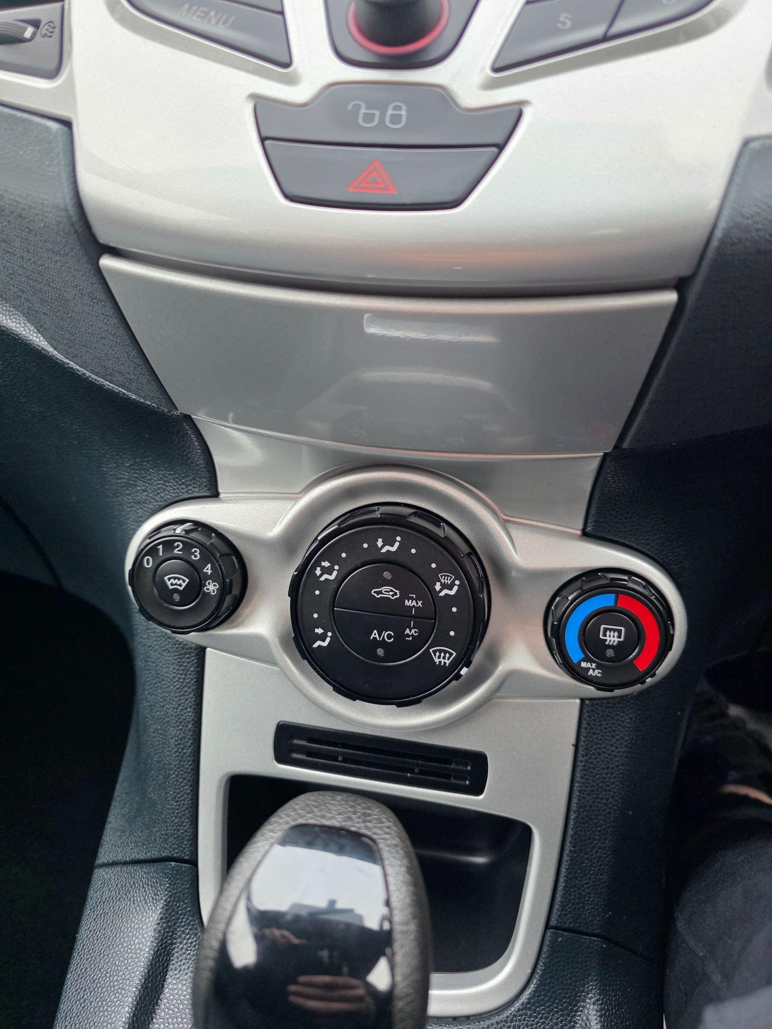 Used Ford Fiesta 2010 for sale - 77255603: Photo 18