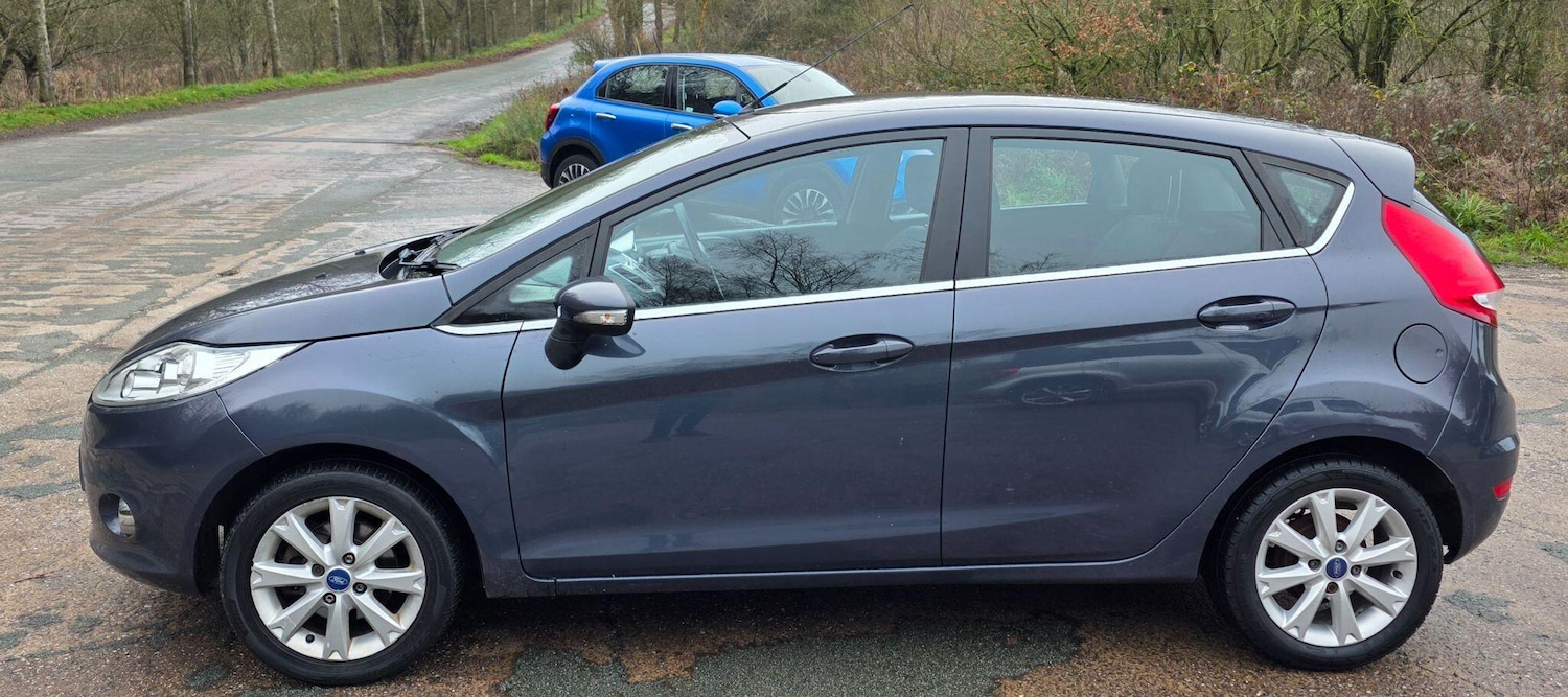 Used Ford Fiesta 2010 for sale - 77255603: Photo 5