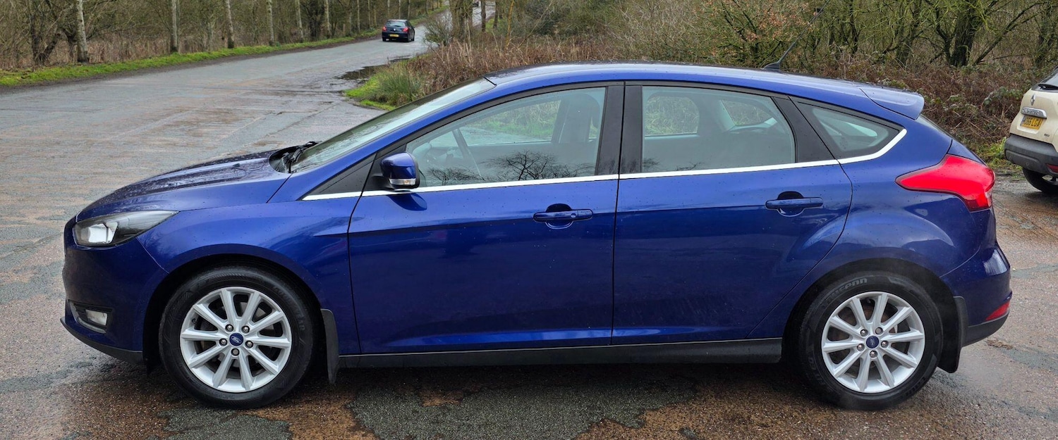 Used Ford Focus 2016 for sale - 77484105: Photo 5