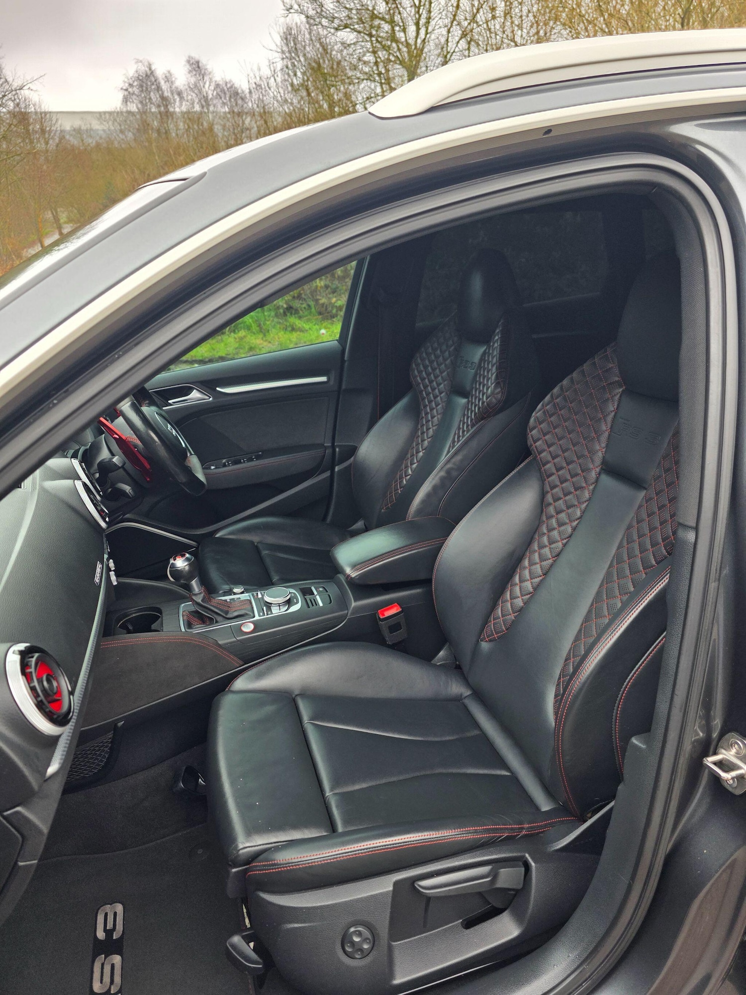 Used Audi RS3 2015 for sale - 77255571: Photo 22